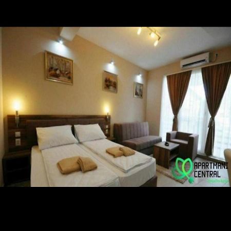 Apartmani Central 2.0 & Free Parking Vrnjačka Banja Exterior foto